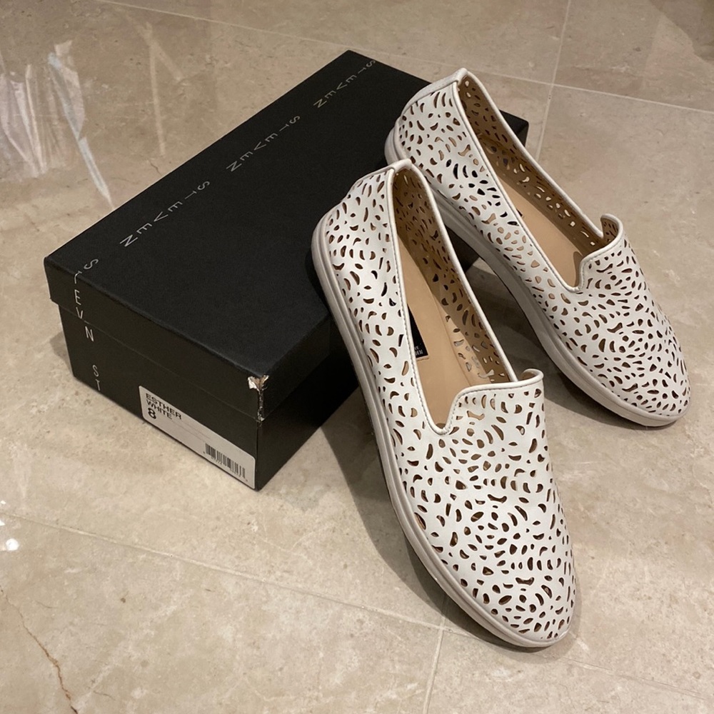 Brand new! Steven by Steve Madden perforated white loafers